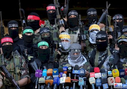 فصائل المقاومة تحذر الاحتلال من اقتحام المسجد الأقصى وتدنيسه