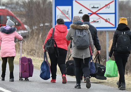 الرئيس الأوكراني: روسيا ترحل مئات الآلاف إلى معسكرات تصفية