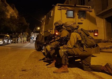 قوات الاحتلال تعتقل مواطنا على حاجز طيار قرب أريحا