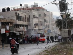 من المواجهات التي اندلعت في المنطقة الشرقية لنابلس صباح اليوم