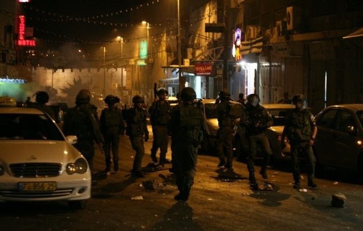 رام الله:الاحتلال يصيب شابا ويعتقل 7 في بدرس