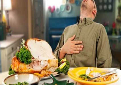 خطر الإفراط في الأكل خلال شهر رمضان