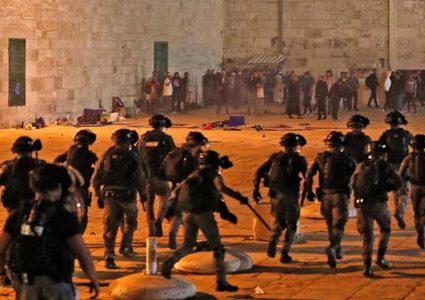 الكويت تدين اقتحام قوات الاحتلال للمسجد الأقصى والاعتداء على المصلين فيه
