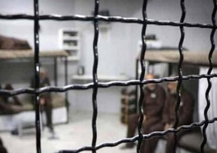 الأسير عواودة يواصل إضرابه لليوم 43 و الأسير مصباح لليوم 11 على التوالي