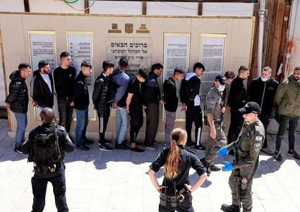 نقل المعتقلين من الاقصى لمراكز التوقيف