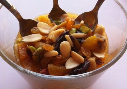 "الخشاف"مشروب حاضر على السفرة الرمضانية