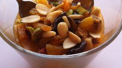 "الخشاف"مشروب حاضر على السفرة الرمضانية