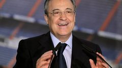 بيريز يجدد الثقة في أنشيلوتي ويحدد صفقات الصيف