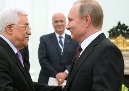 اتصال هاتفي بين الرئيس ونظيره الروسي يبحث آخر تطورات القضية الفلسطينية والدولية