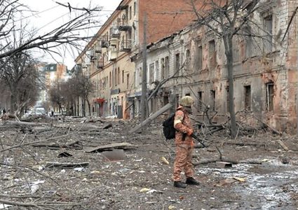 أوكرانيا تستعيد 76 سجين حرب في عملية تبادل مع روسيا