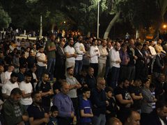 50 الف مصل أدوا صلاتي العشاء والتراويح في رحاب المسجد الأقصى المبارك