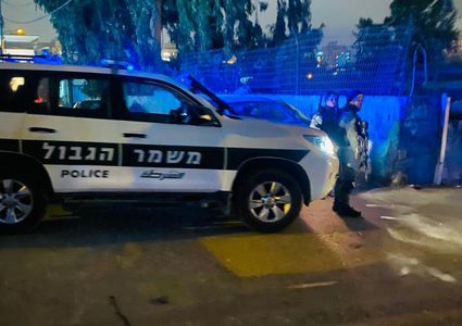 قوات الاحتلال تعتقل فتاة من الشيخ جراح