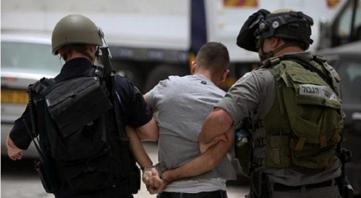 الاحتلال يعتقل شاباً من القدس