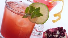 عصير الرمان بالليمون