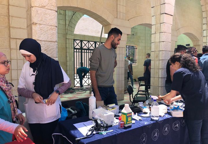 كلية الزراعة والطب البيطري تنظم "اليوم الطبي البيطري الاستشاري المفتوح"
 تصوير بتول ادريخ