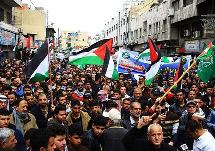 مسيرة حاشدة بعمان تنديدا بجرائم الاحتلال في القدس المحتلة