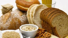 خبيرة توضح فوائد التخلي عن تناول الخبز