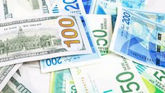 أسعار صرف العملات ليوم الإثنين