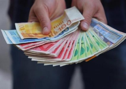 صرف مخصصات ذوي الشهداء والجرحى والأسرى والمحررين عن نيسان اليوم وغدًا