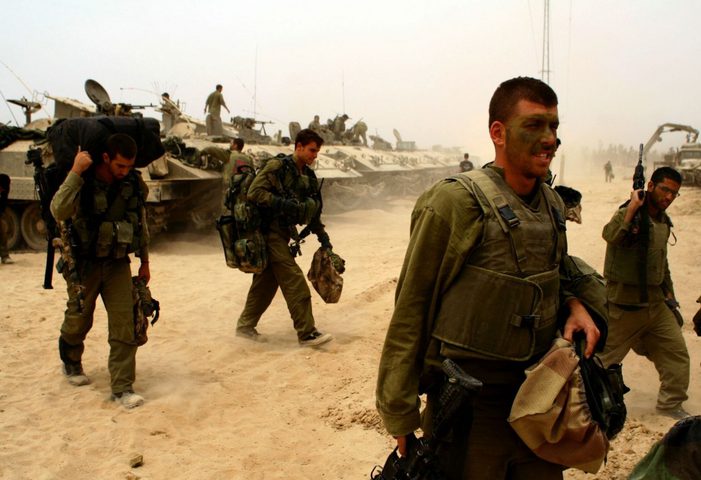 الاحتلال يجند 6 كتائب عسكرية لنشرها على خط التماس