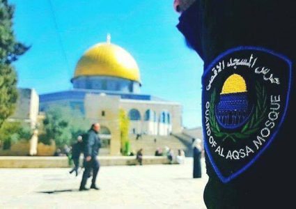 الاحتلال يرفض إدخال حراس بالأوقاف عيّنتهم الأردن إلى الأقصى