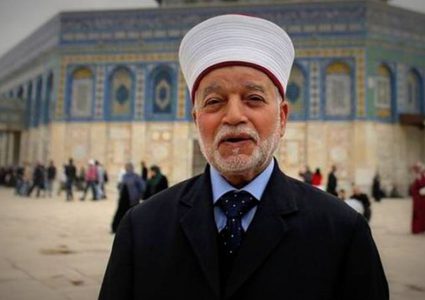 المفتي: غدا المتمم لشهر رمضان والإثنين أول أيام عيد الفطر