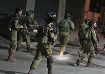 قوات الاحتلال تعتقل أسيرا محررا من جنين