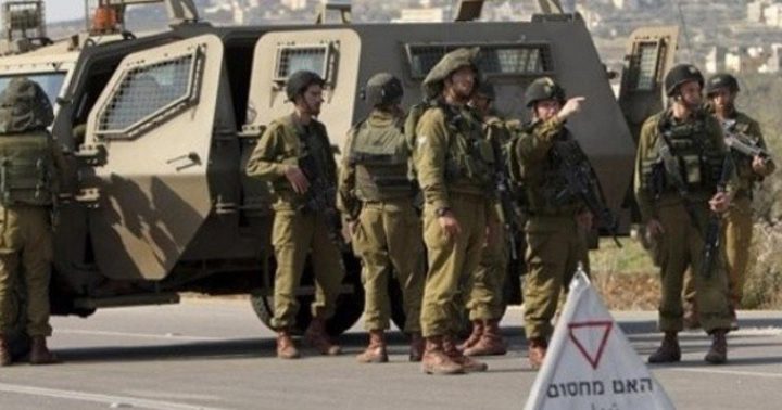 الاحتلال ينصب حاجزا عسكريا على مفترق عرابة جنوب جنين