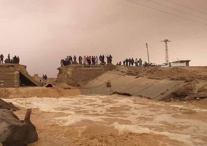 انهيار جسر يربط بين محافظتين في سوريا بسبب الأحوال الجوية