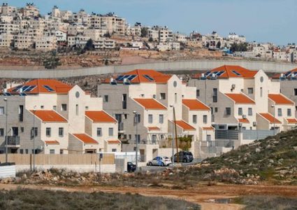 الخارجية: بناء وحدة استيطانية جديدة تدمير ممنهج لحل الدولتين