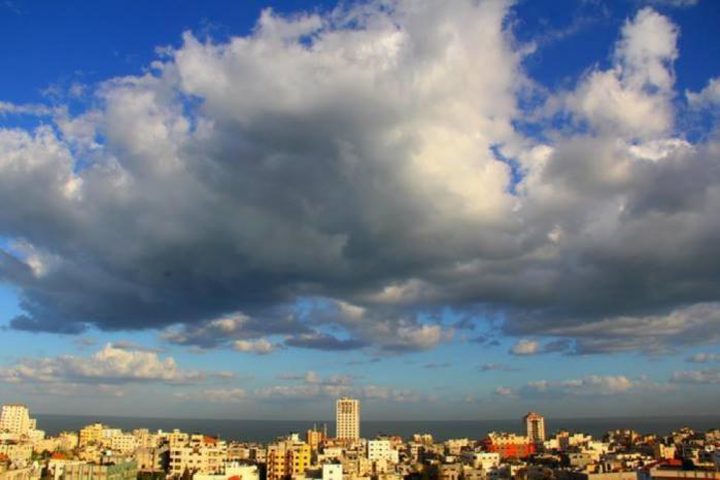 الطقس: أجواء غائمة جزئيا وارتفاع على درجات الحرارة