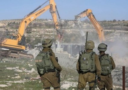 قوات الاحتلال تفجر منزل المعتقل عمر جرادات غرب جنين