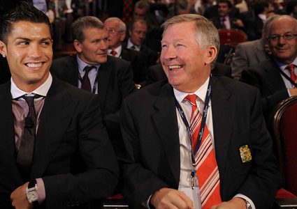 أسطورة مانشستر يونايتد يقدم نصيحة ثمينة لرونالدو