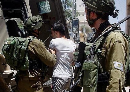 الاحتلال يعتقل شابين من طوباس