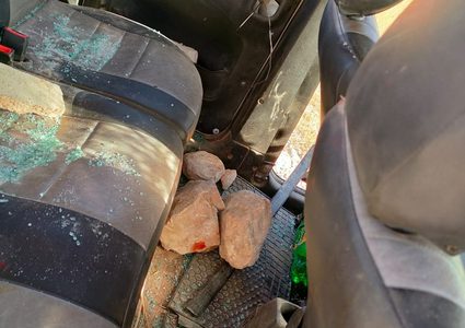 إصابة عدد من المواطنين إثلا اندلاع شجار تخلله تحطيم سيارة في يطا جنوب الخليل