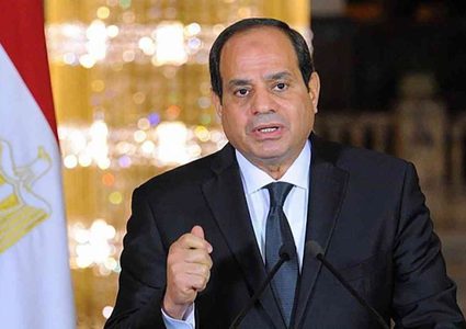 السيسي يترأس اجتماع المجلس الأعلى للقوات المسلحة غداة الهجوم الإرهابي في سيناء