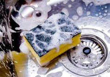 متى يجب استبدال اسفنجة الجلي