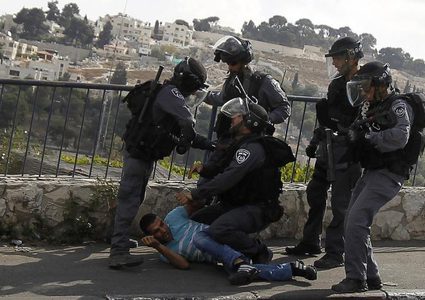 هيئة الأسرى: ضرب واعتداء وحشي بحق قاصرين أثناء عملية اعتقالهم