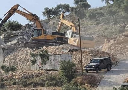 الاحتلال يهدم غرفتين سكنيتين شرق طوباس