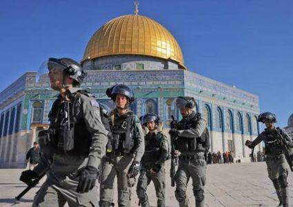 الأوقاف الأردنية: نحن نعين الحراس والموظفين في الأقصى ولا نقبل إملاءات الاحتلال