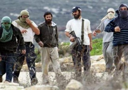 مستوطنون يعتدون على طفل قرب مقبرة مأمن الله في القدس