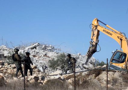 الاحتلال يهدم منزلا قيد الإنشاء في كفر قاسم