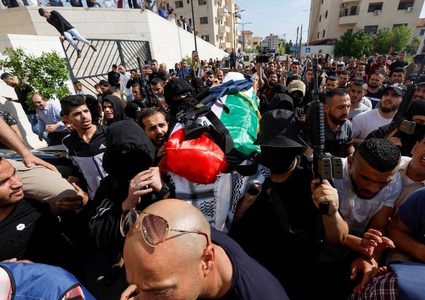 القوى الوطنية:اضراب شامل غداً والدعوة للمشاركة بتشييع جثمان أبو عاقلة بالقدس