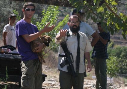 مستوطنون يهاجمون الرعاة شمال شرق بيت لحم