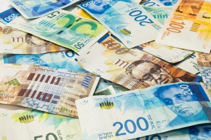 أسعار صرف العملات لليوم الخميس