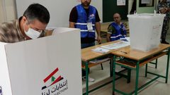 انتخابات لبنان: "مئات المخالفات" في الساعات الأولى