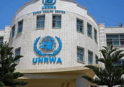 "الأونروا" تطالب بالإفراج الفوري عن المعتقل أمل نخلة