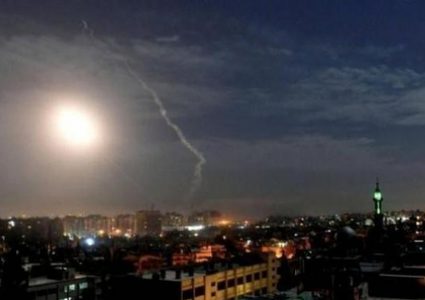تقرير: روسيا أطلقت صواريخ دفاعيّة صوب طائرات إسرائيليّة بسورية