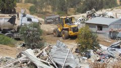 هآرتس: "الإدارة المدنية" تنفذ 70٪ من أوامر الهدم للفلسطينيين و30٪ للمستوطنين