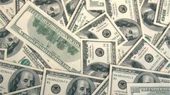 الدولار يتجه لتسجيل أدنى أسبوع منذ فبراير متأثراً بتراجع عوائد سندات الخزانة